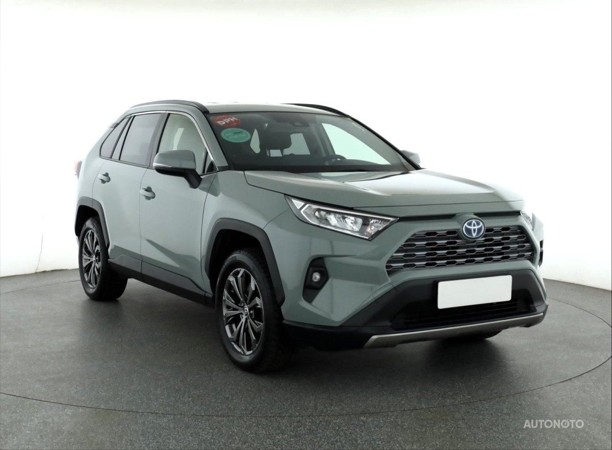Toyota RAV 4, 2023 - celkový pohled