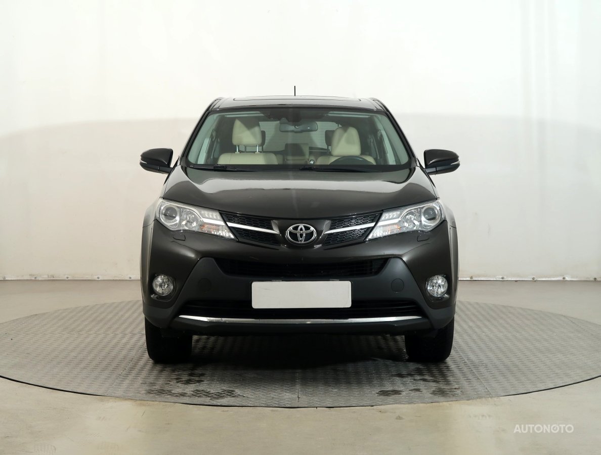 Toyota RAV 4, 2015 - pohled č. 2