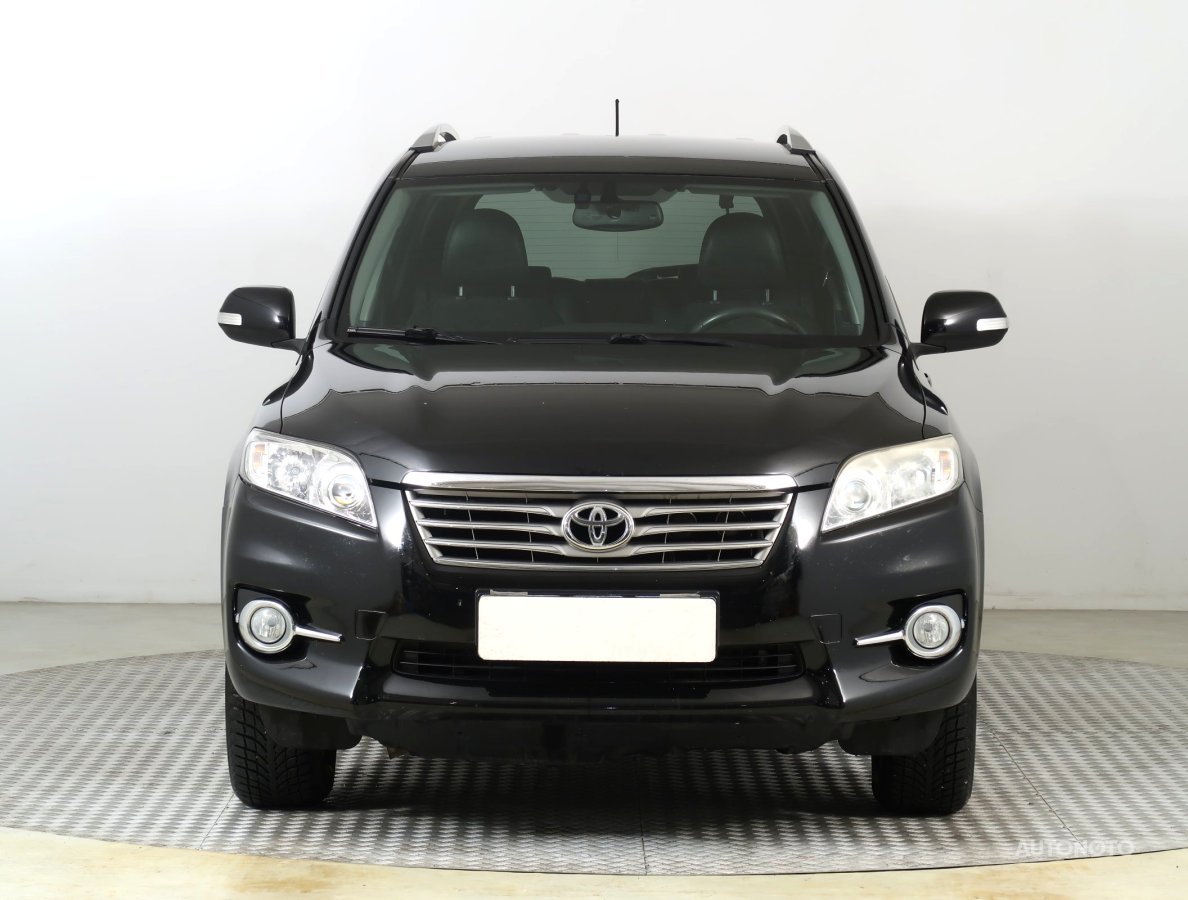 Toyota RAV 4, 2011 - pohled č. 2