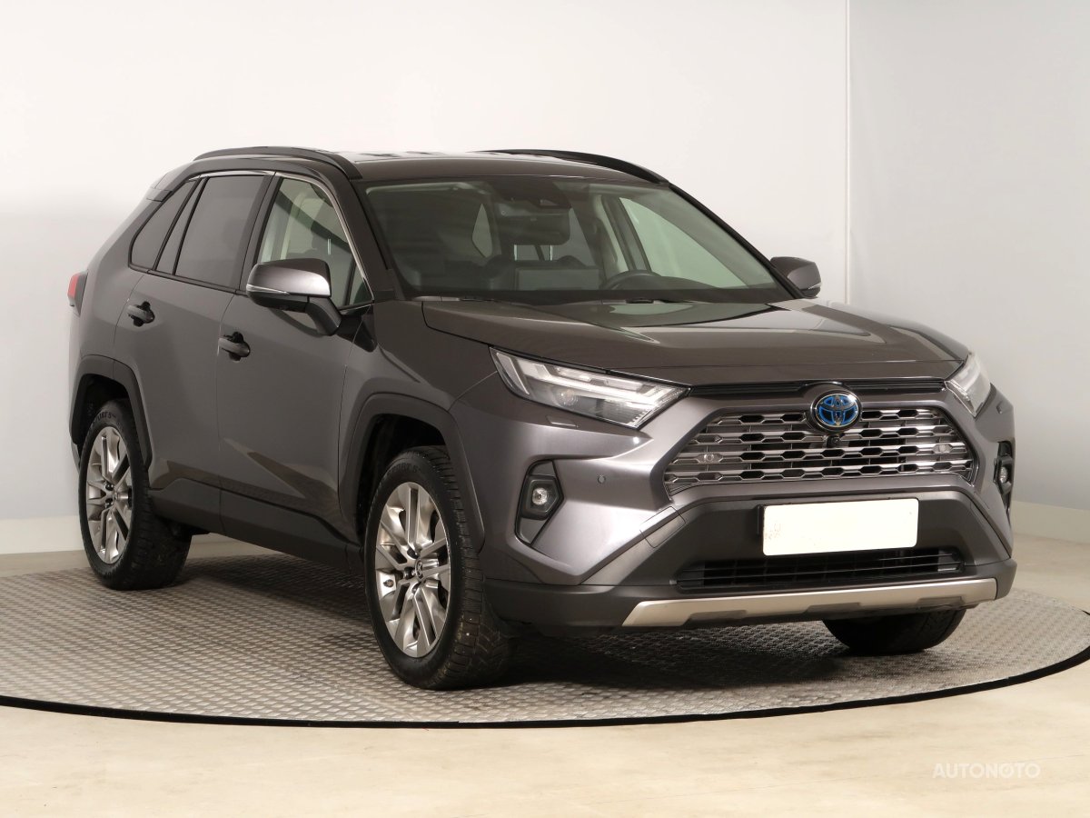 Toyota RAV 4, 2024 - celkový pohled