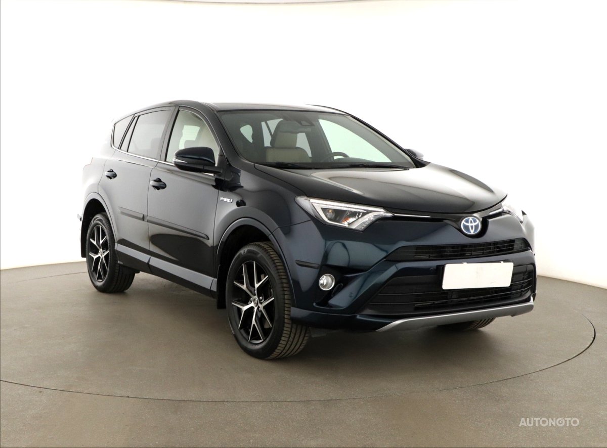 Toyota RAV 4, 2017 - celkový pohled