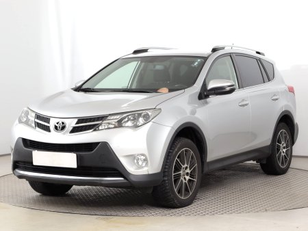 Toyota RAV 4, 2015 - pohled č. 3