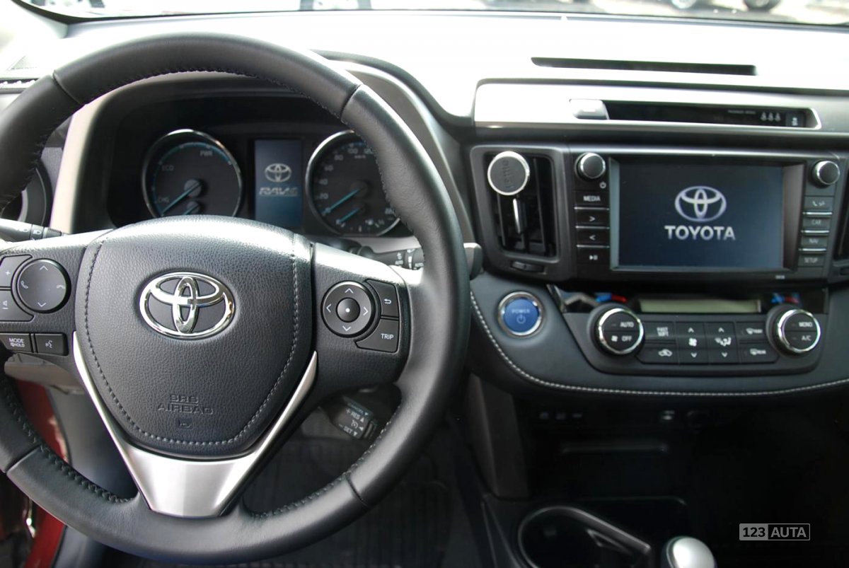 Toyota RAV4, 2016 - pohled č. 12