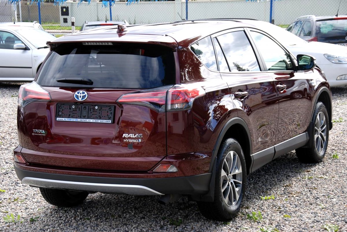 Toyota RAV4, 2016 - pohled č. 3