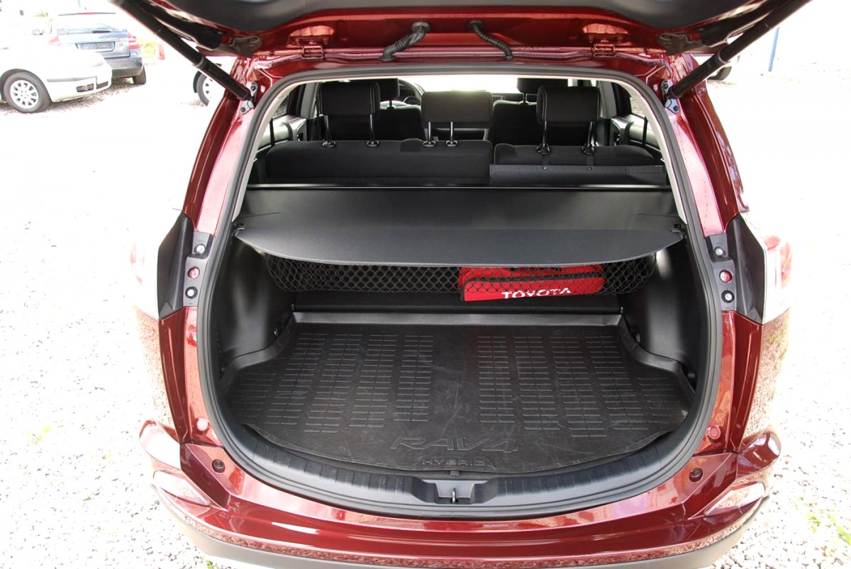 Toyota RAV4, 2016 - pohled č. 8