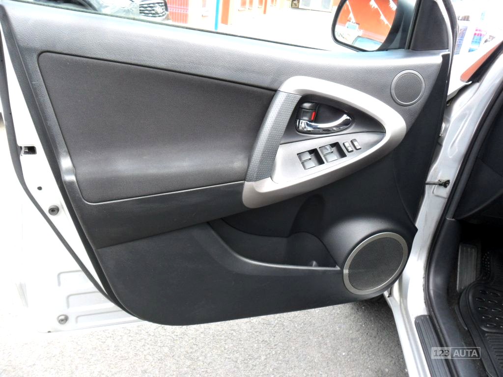 Toyota RAV4, 2009 - pohled č. 10