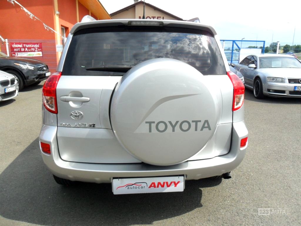 Toyota RAV4, 2009 - pohled č. 5