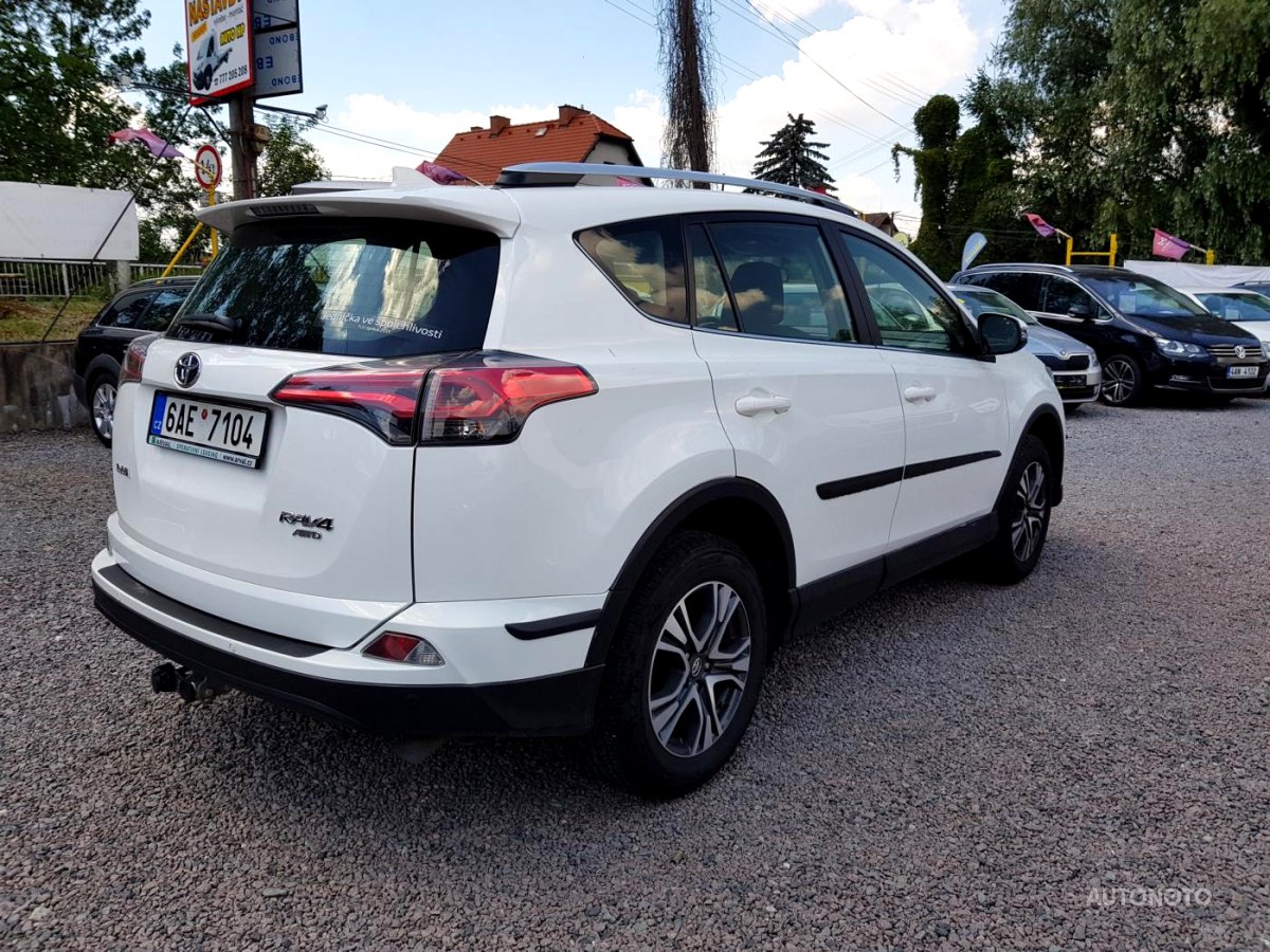 Toyota RAV4, 2017 - pohled č. 4