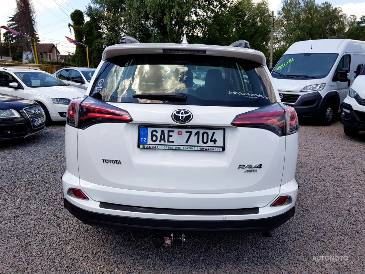 Toyota RAV4, 2017 - pohled č. 5