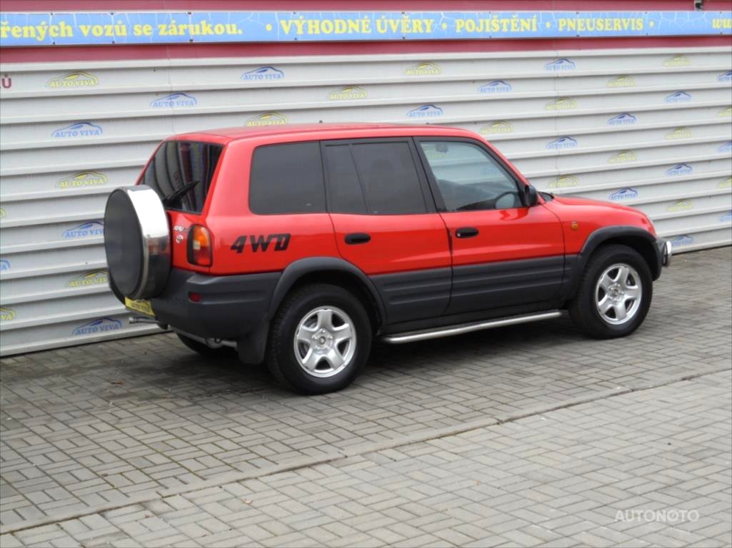 Toyota RAV4, 1997 - pohled č. 5