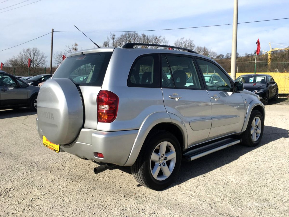 Toyota RAV4, 2005 - pohled č. 3