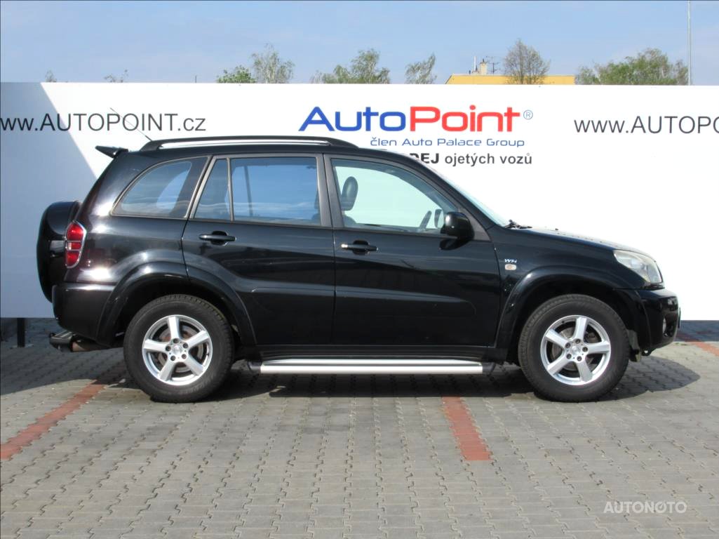 Toyota RAV4, 2004 - pohled č. 3