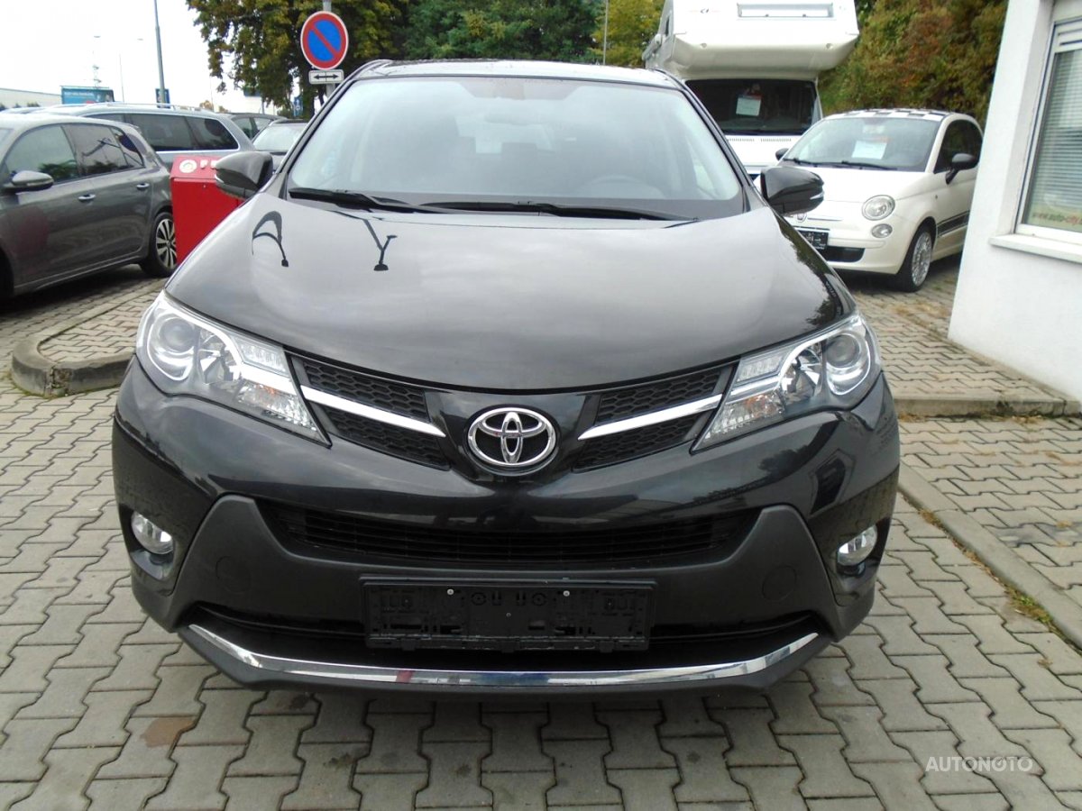 Toyota RAV4, 2015 - pohled č. 3