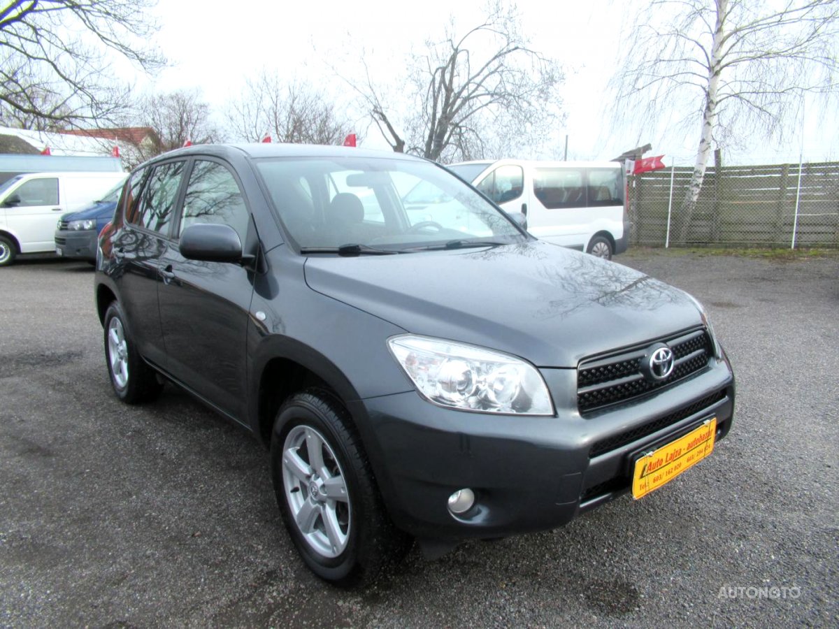 Toyota RAV4, 2006 - celkový pohled