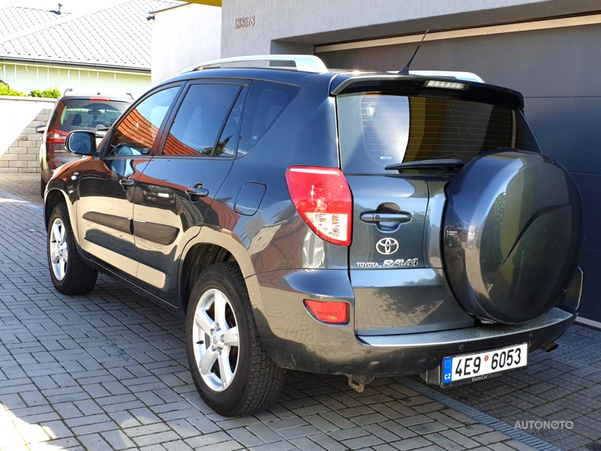 Toyota RAV4, 2009 - pohled č. 3