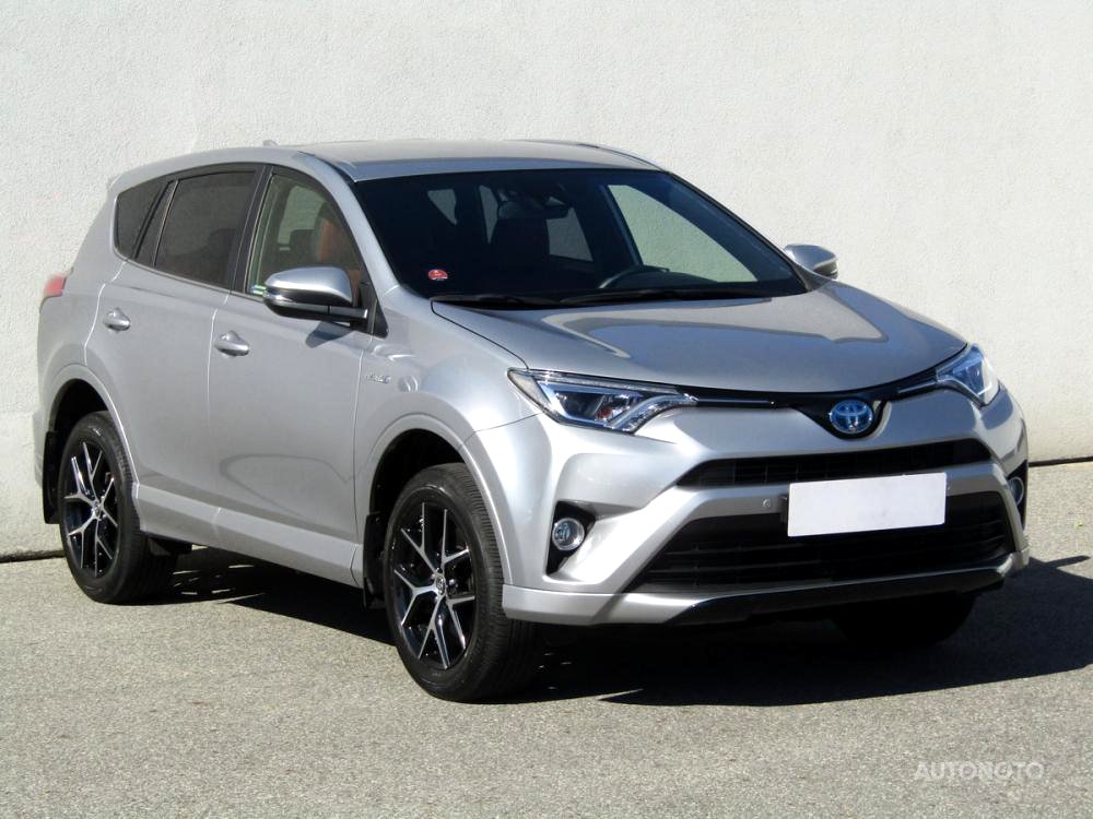 Toyota RAV4, 2016 - celkový pohled