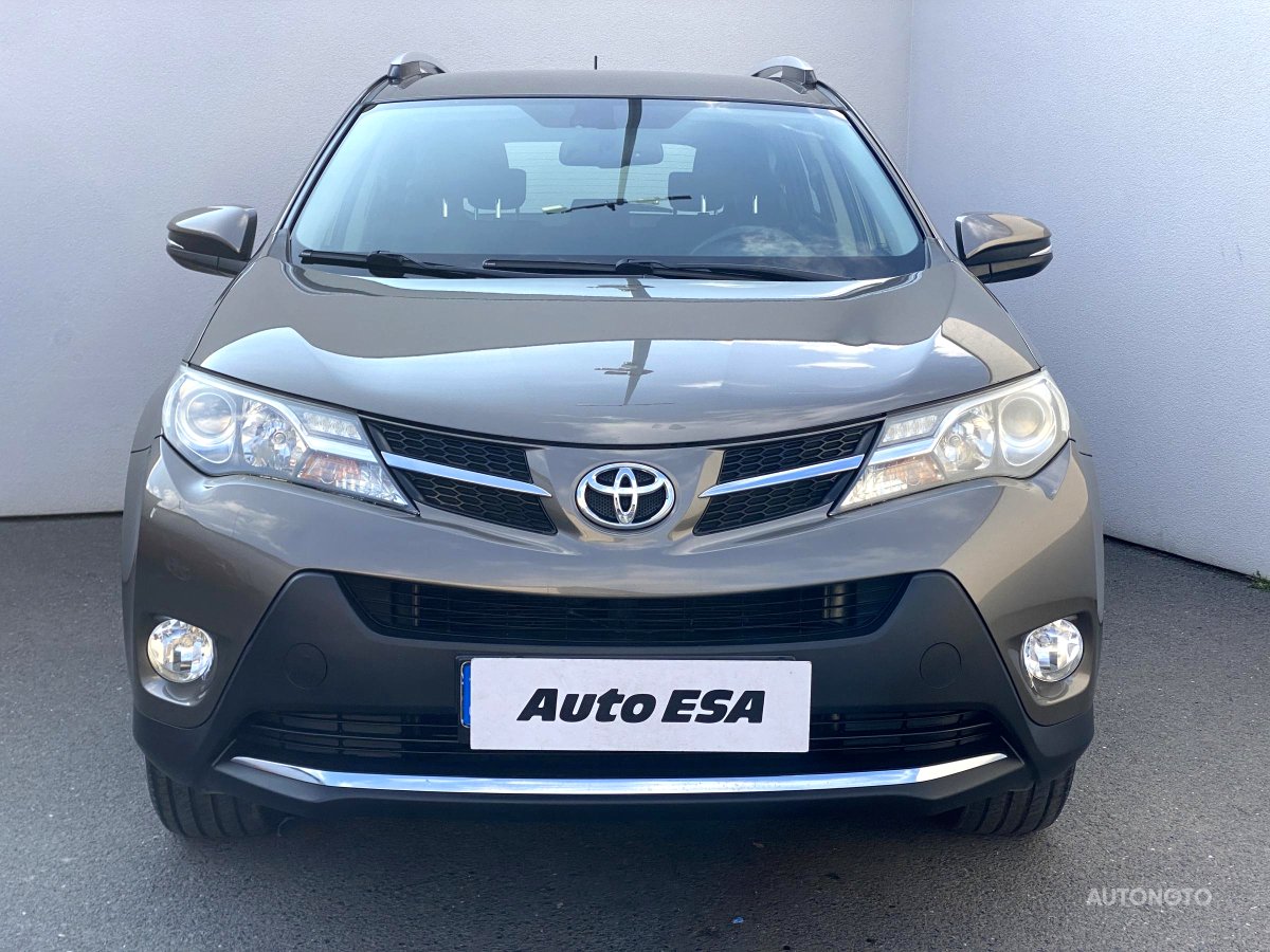 Toyota RAV4, 2015 - pohled č. 2