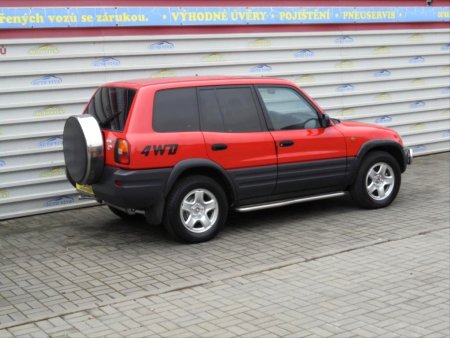 Toyota RAV4, 1997 - pohled č. 5