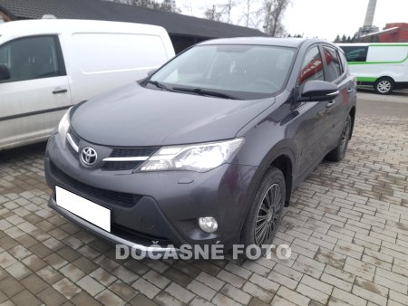 Toyota RAV4, 2013