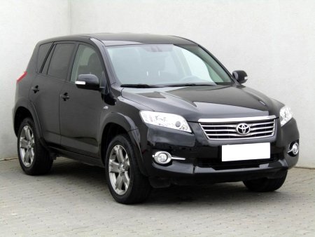 Toyota RAV4, 2009