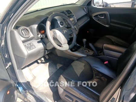 Toyota RAV4, 2011 - pohled č. 3