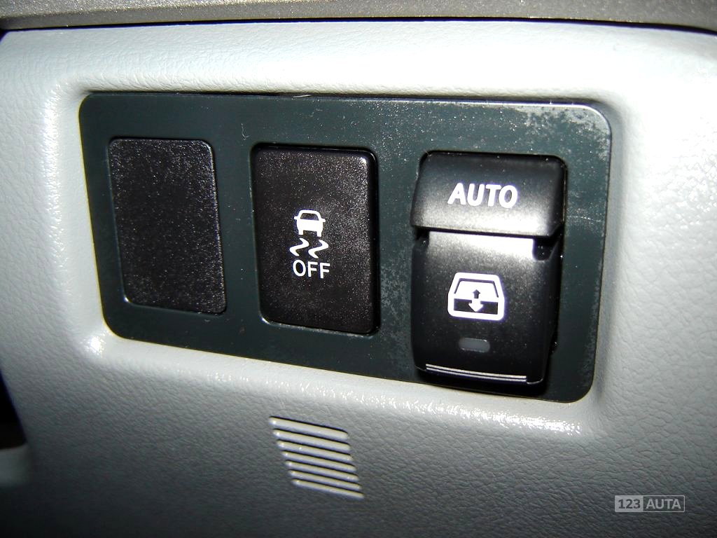 Toyota Sequoia, 2018 - pohled č. 23