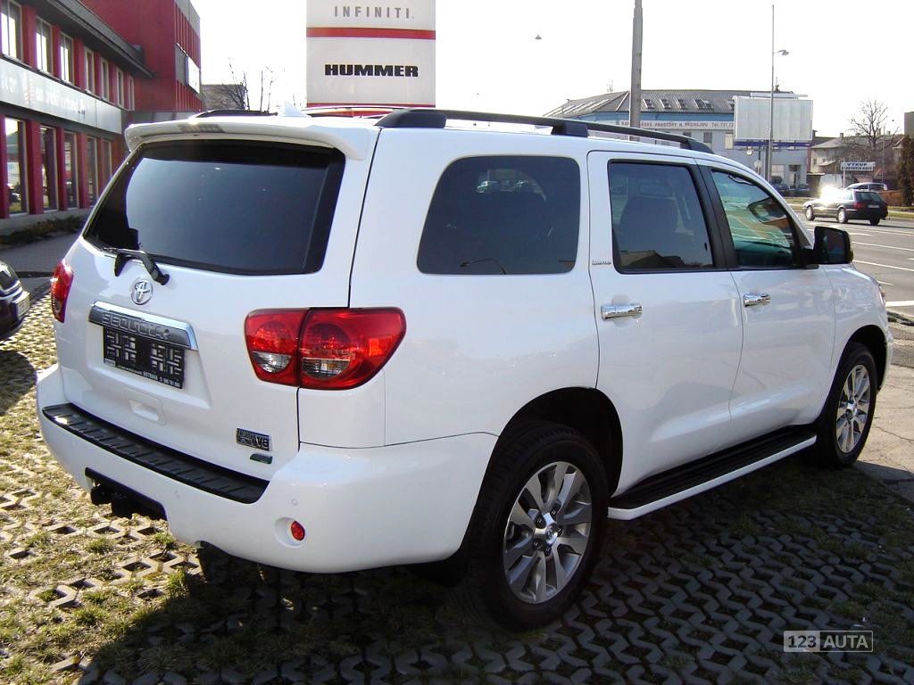 Toyota Sequoia, 2018 - pohled č. 5