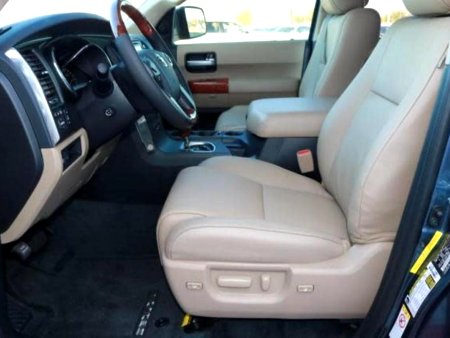 Toyota Sequoia, 2020 - pohled č. 6