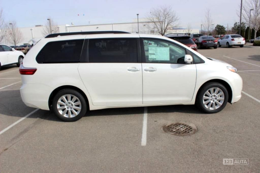 Toyota Sienna, 2020 - pohled č. 6