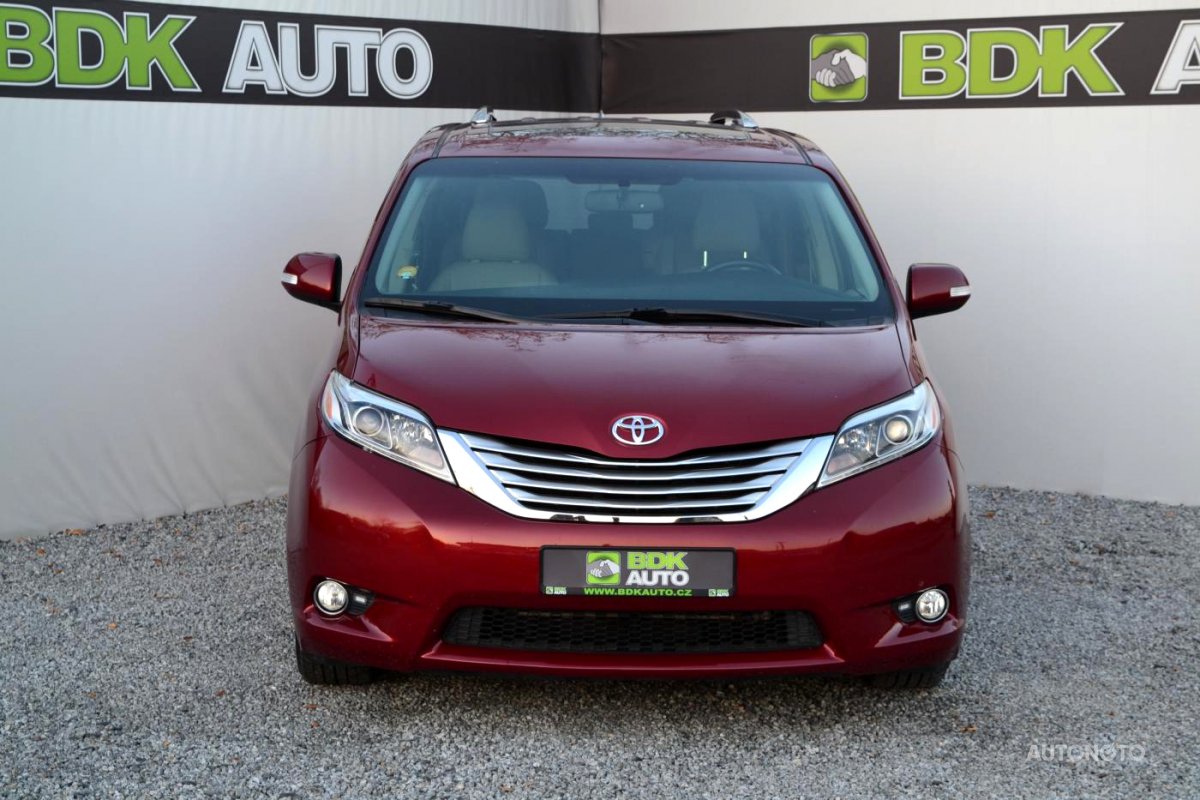 Toyota Sienna, 2016 - pohled č. 2