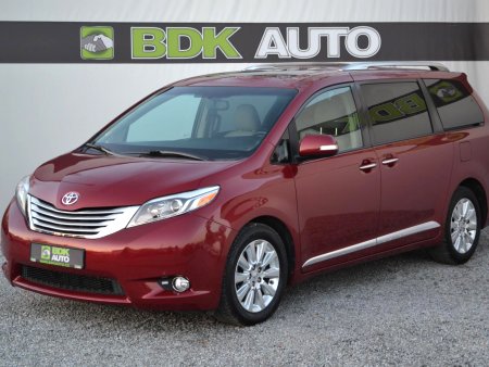 Toyota Sienna, 2016 - pohled č. 3