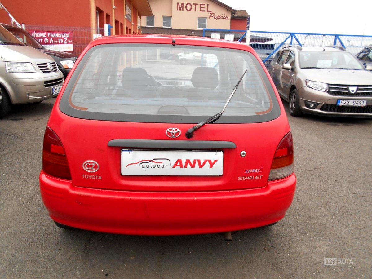 Toyota Starlet, 1997 - pohled č. 5