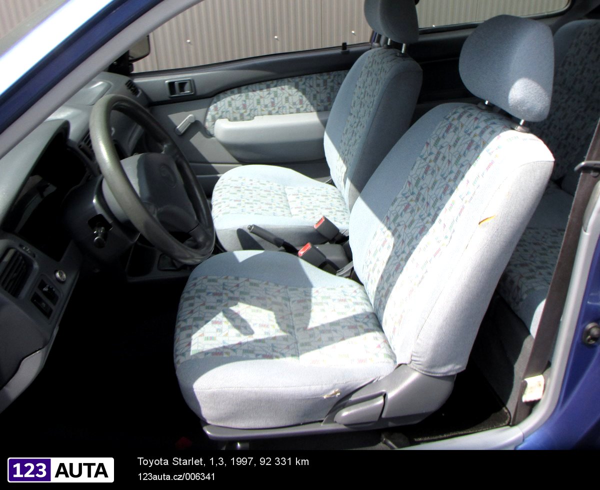 Toyota Starlet, 1997 - pohled č. 14