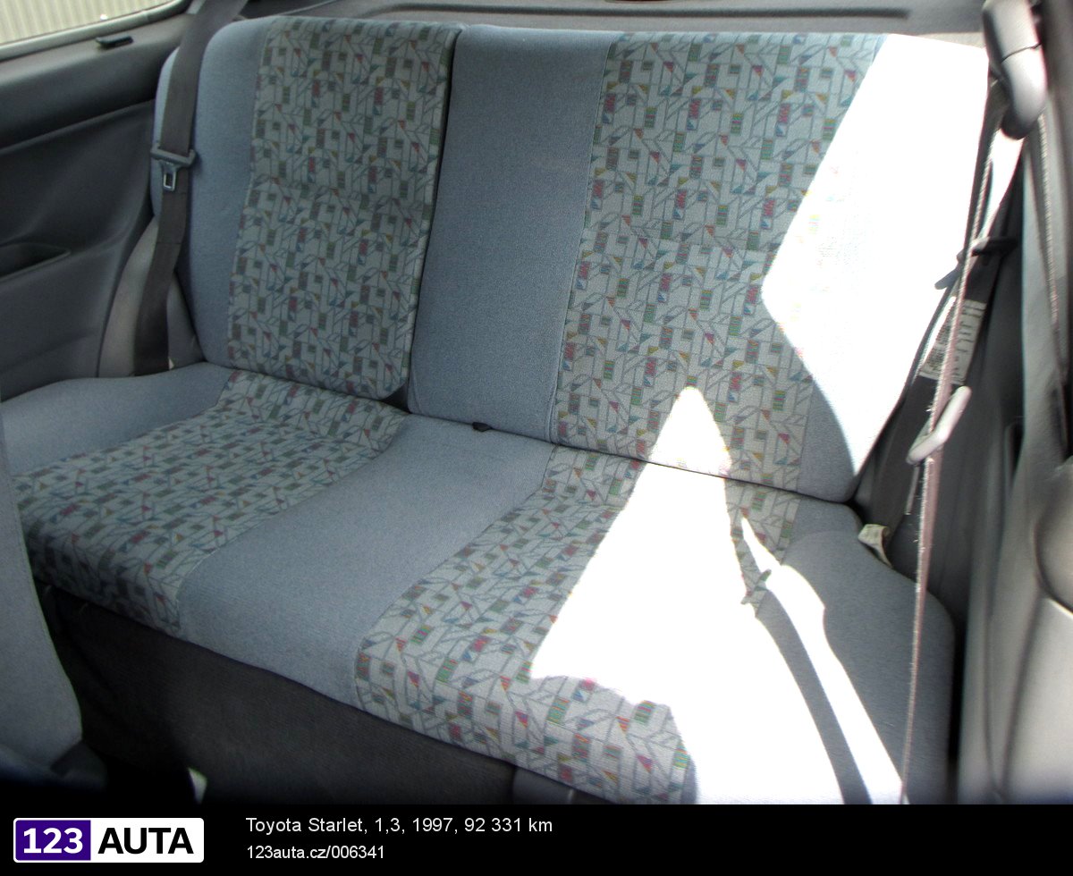 Toyota Starlet, 1997 - pohled č. 15