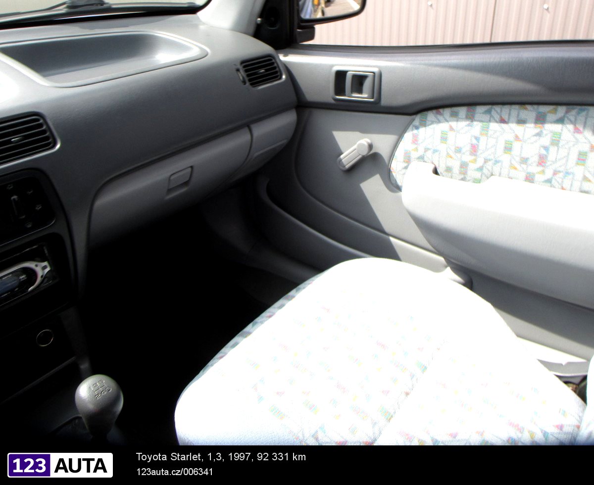 Toyota Starlet, 1997 - pohled č. 22