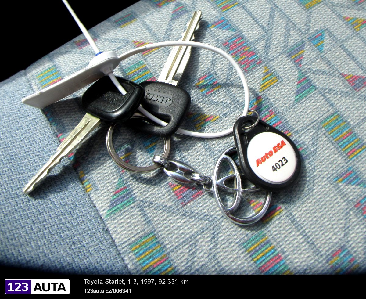 Toyota Starlet, 1997 - pohled č. 23