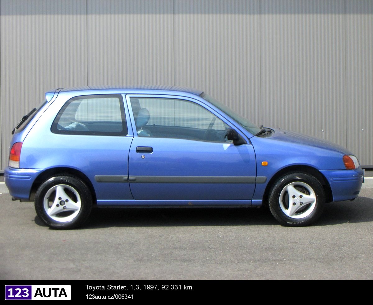 Toyota Starlet, 1997 - pohled č. 4