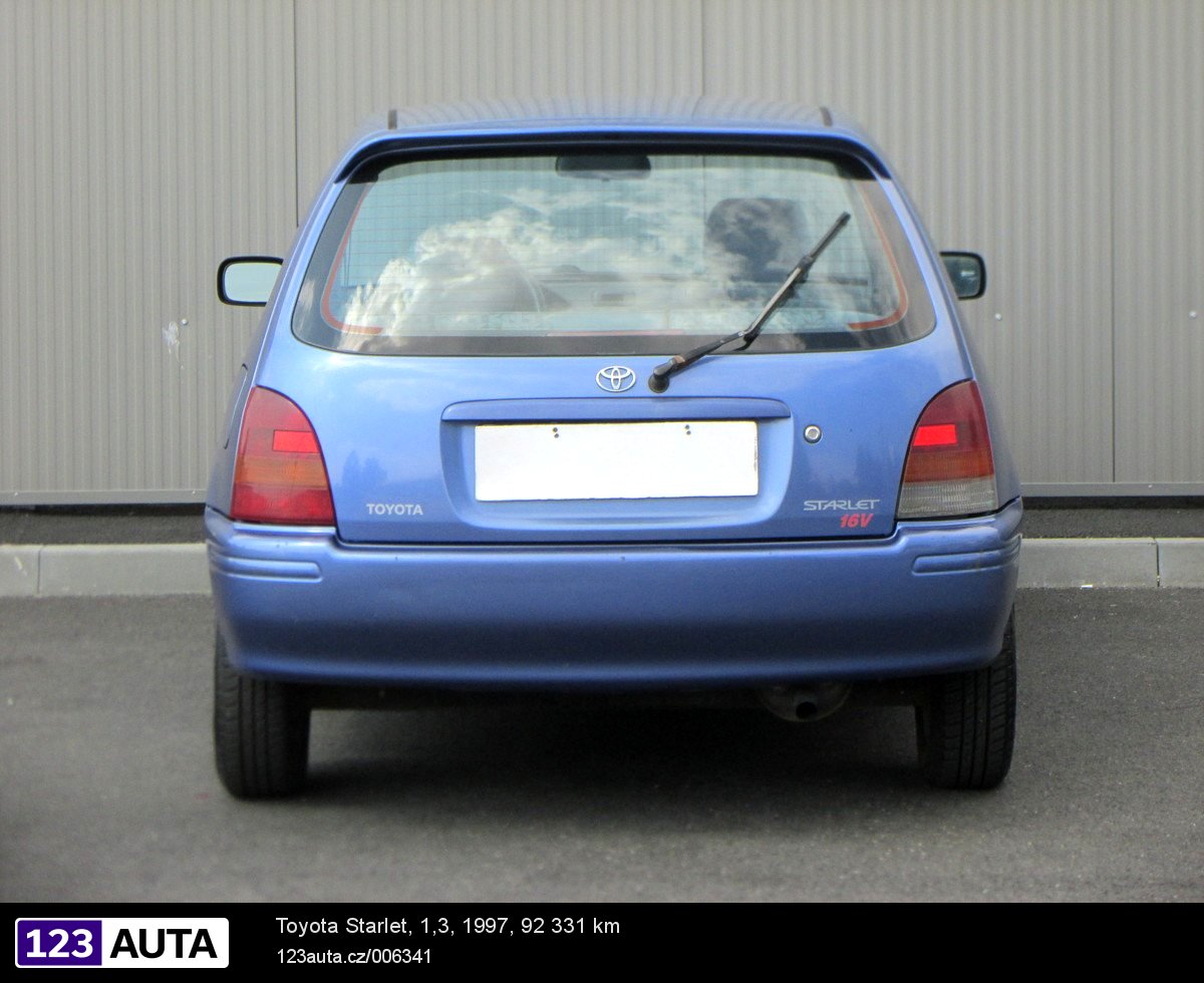 Toyota Starlet, 1997 - pohled č. 6