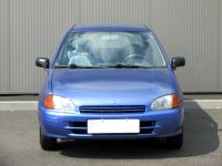 Toyota Starlet, 1997 - pohled č. 2