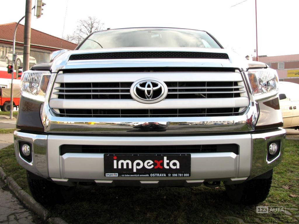 Toyota Tundra, 2020 - pohled č. 9