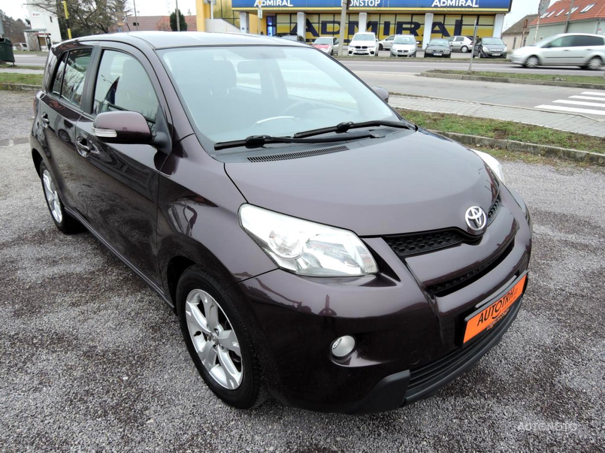 Toyota Urban Cruiser, 2009 - pohled č. 2