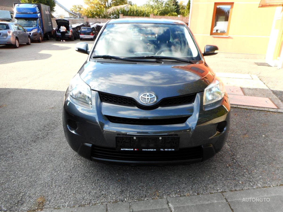 Toyota Urban Cruiser, 2011 - pohled č. 3