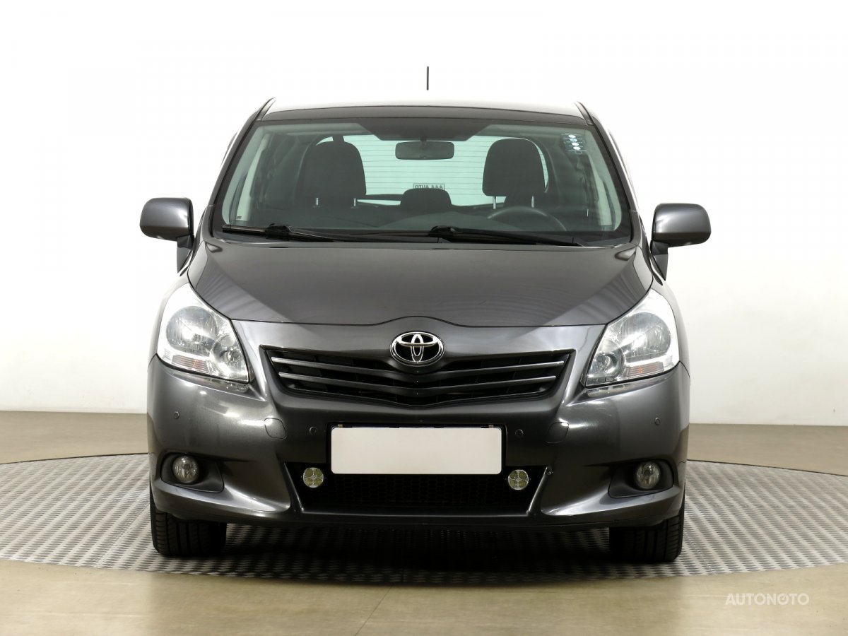 Toyota Verso, 2012 - pohled č. 2