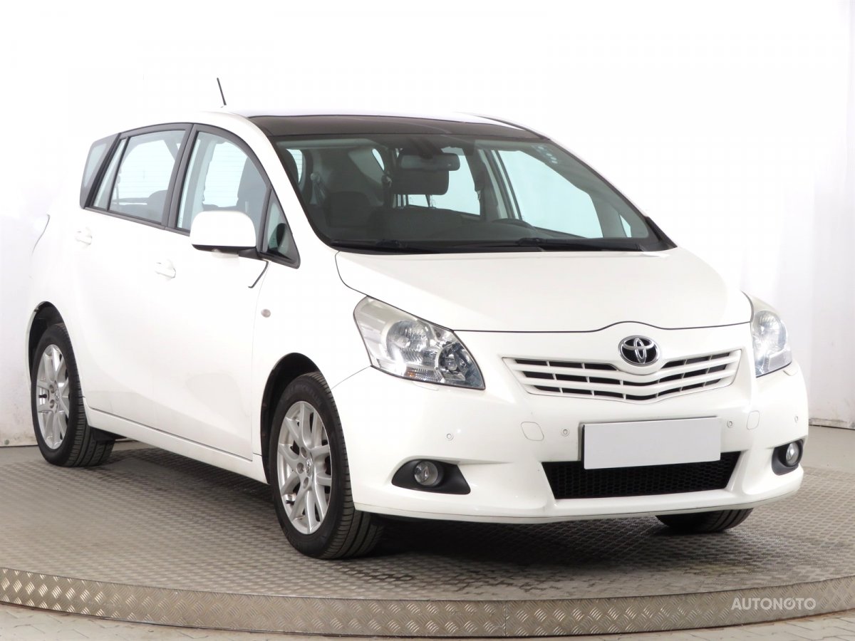 Toyota Verso, 2010 - celkový pohled