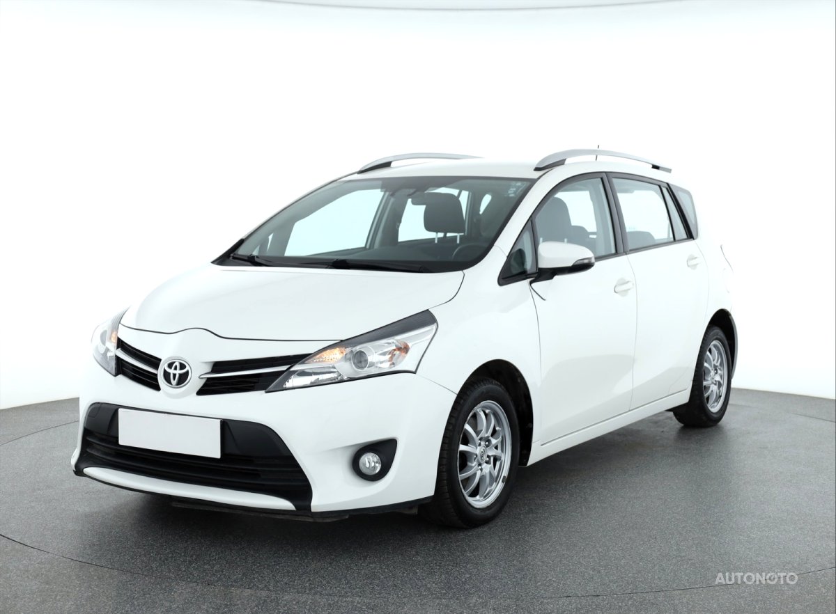 Toyota Verso, 2016 - pohled č. 3