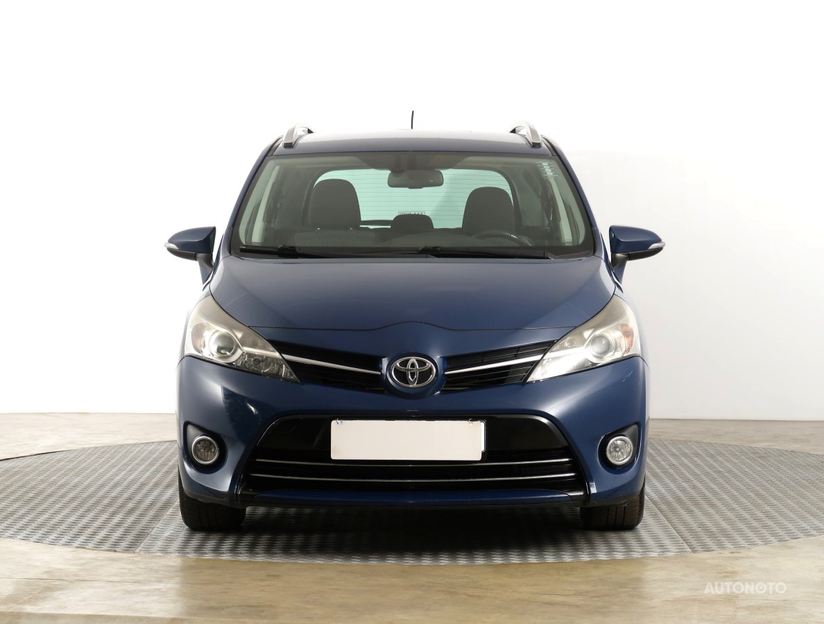 Toyota Verso, 2014 - pohled č. 2