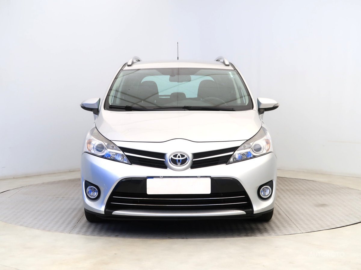 Toyota Verso, 2014 - pohled č. 2