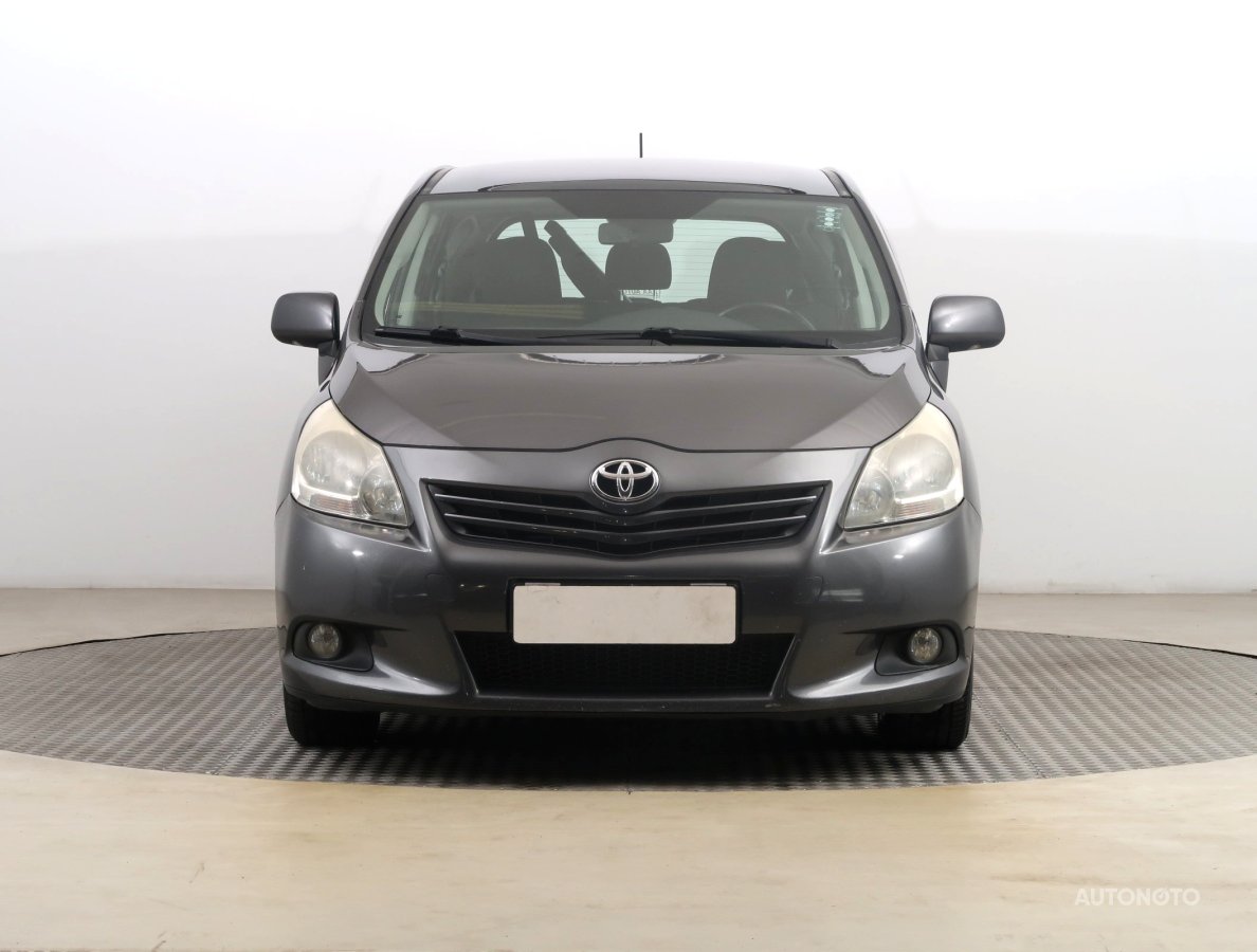 Toyota Verso, 2009 - pohled č. 2
