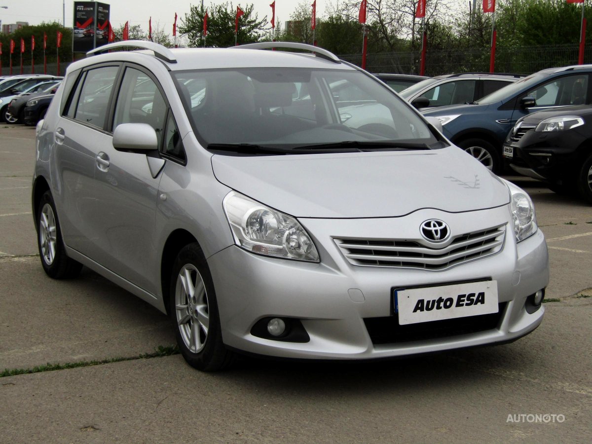 Toyota Verso, 2011 - pohled č. 1