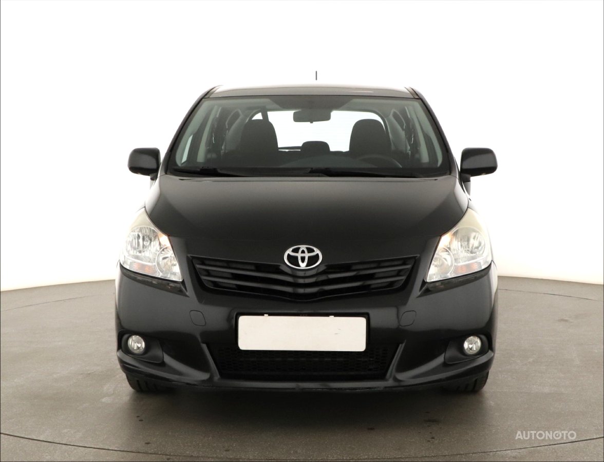Toyota Verso, 2012 - pohled č. 2